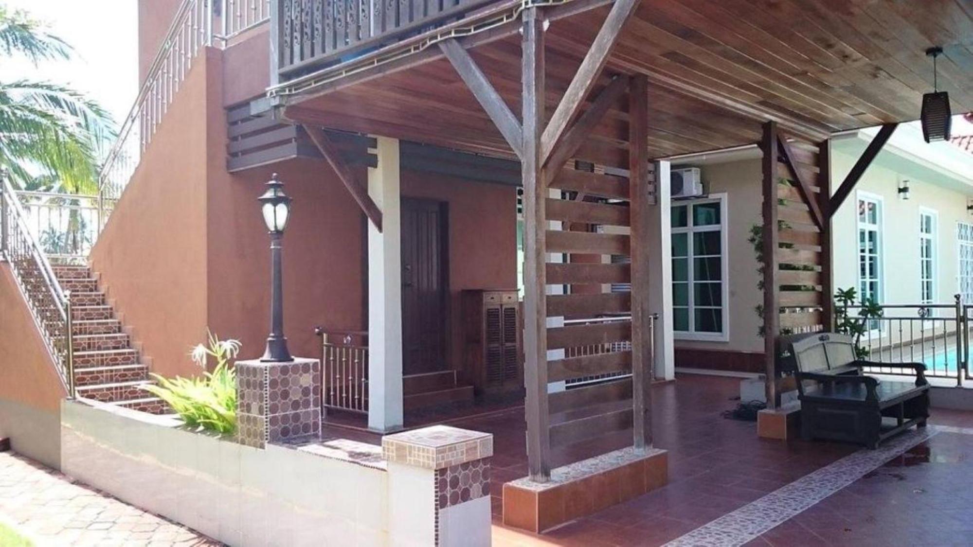 Villa Temila パシール・プトゥ エクステリア 写真